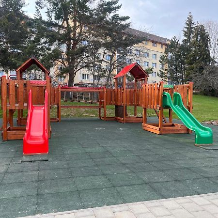 Ubytovanie Pod Stitmi Vysokych Tatier Tatranska Strba Exterior photo